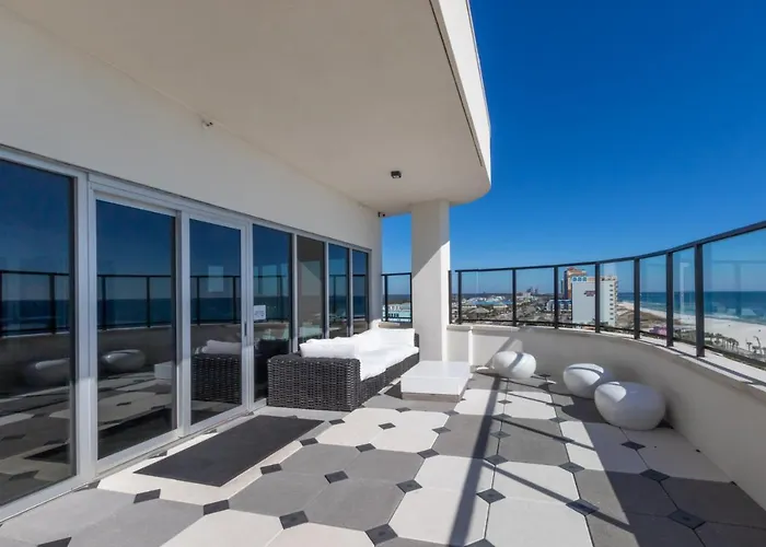 Elegant 6 Bedroom With And Views, 2 Large Balconies, Next To The Hangout! * Gulf Shores