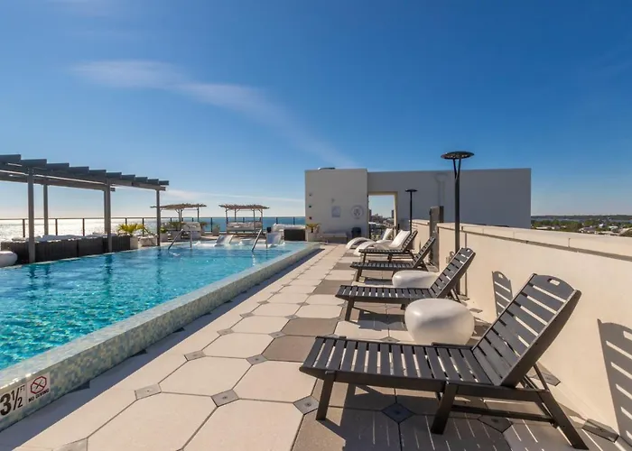 Holiday home Elegant 6 Bedroom With And Views, 2 Large Balconies, Next To The Hangout! Gulf Shores